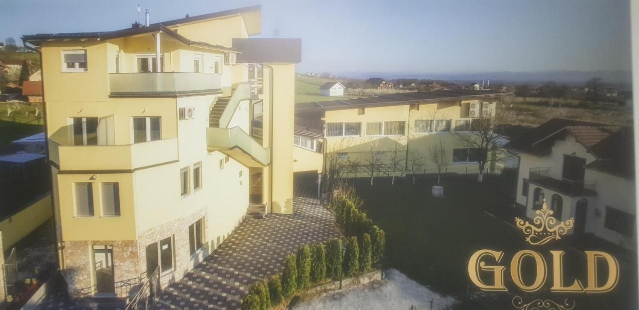 Gold Apartmani Kozarac Exterior photo